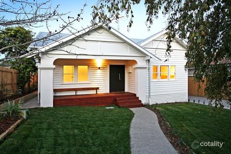 Property photo of 9 Cairns Avenue Newtown VIC 3220