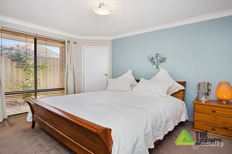 Property photo of 11 Hutton Place Woodvale WA 6026