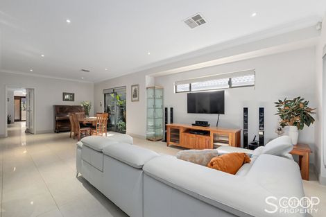 8 Terrene Lane, O'Connor, WA 6163