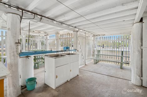 Property photo of 2 Duncan Street Wandal QLD 4700
