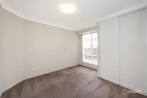 Property photo of 5 Summer Drive Dawesville WA 6211