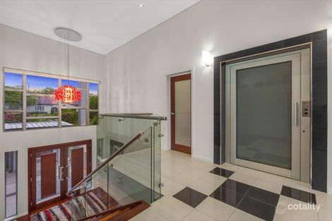 Property photo of 60 Denham Terrace Tarragindi QLD 4121