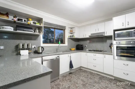 Property photo of 52 Mahogany Raceview QLD 4305