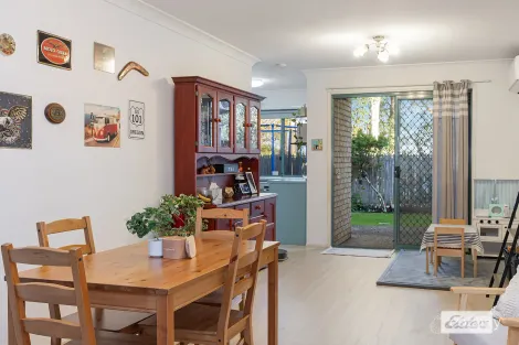 Property photo of 7/16 Michael Lynagh Drive Daisy Hill QLD 4127