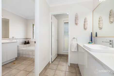 Property photo of 54 Caloola Drive Tweed Heads NSW 2485
