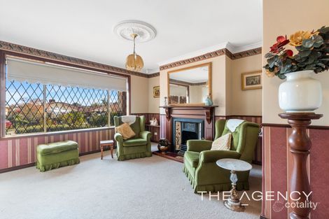 Property photo of 27 Englefield Retreat Landsdale WA 6065