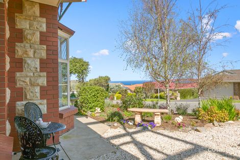 Property photo of 34 Southern Right Crescent Encounter Bay SA 5211