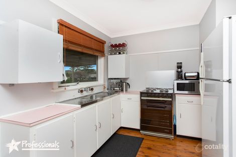 Property photo of 22 Somme Crescent Milperra NSW 2214