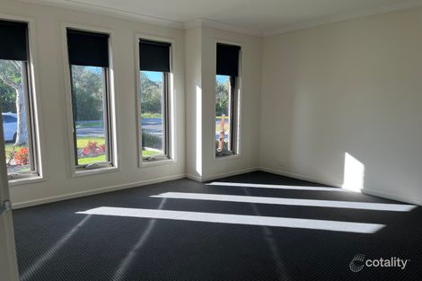 Property photo of 13 Ambrosia Drive Armstrong Creek VIC 3217