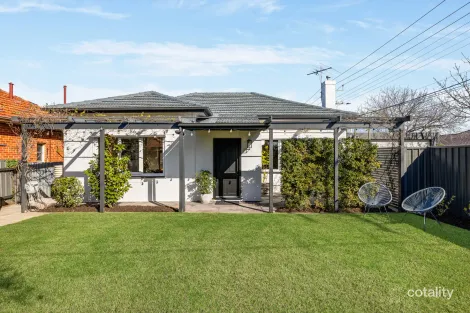 33 MOORINGE AVE, PLYMPTON, SA 5038