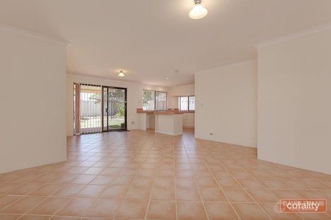 Property photo of 4 Thames Way Warnbro WA 6169