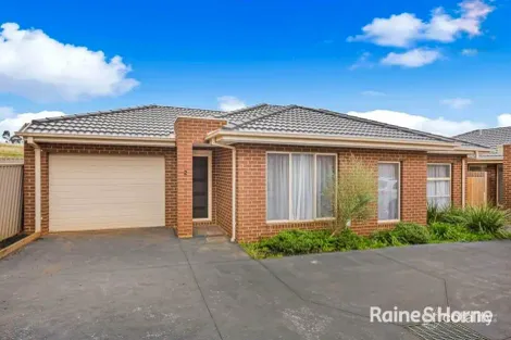 2/2 Delahey Cl, Maddingley, VIC 3340