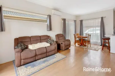 Property photo of 2/2 Delahey Close Maddingley VIC 3340