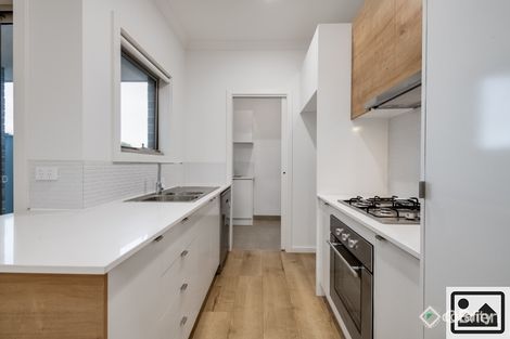 Property photo of 8/56 Doveton Avenue Eumemmerring VIC 3177