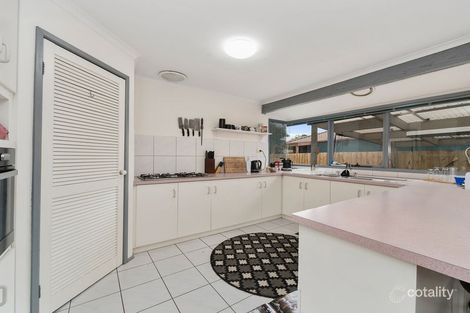 Property photo of 28 Tyntynder Drive Carrum Downs VIC 3201