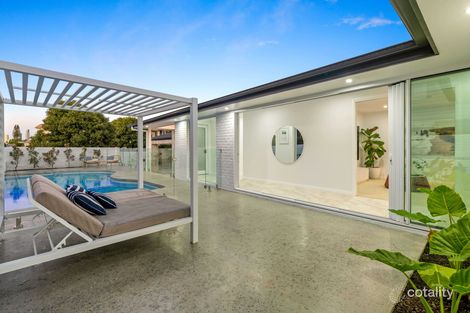 Property photo of 10 Blair Athol Crescent Bundall QLD 4217