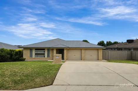 Property photo of 24 Osterley Street Bourkelands NSW 2650