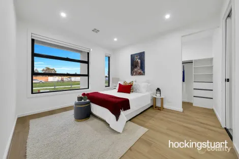 Property photo of 55 Molesworth Crescent Donnybrook VIC 3064