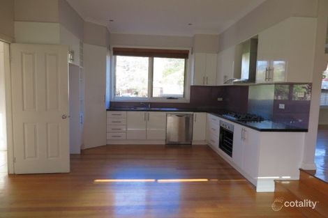 Property photo of 2 Stuart Street Moonee Ponds VIC 3039
