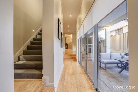 203b Duke St, Scarborough, WA 6019