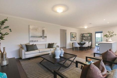 Property photo of 22 Barlow Circuit Tarneit VIC 3029