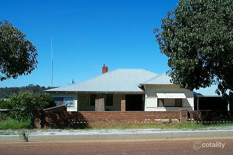 8 Evans St, Collie, WA 6225