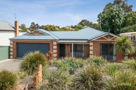 54 Hodgson St, Eaglehawk, VIC 3556