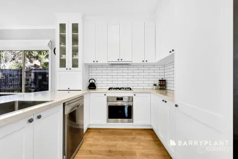 Property photo of 8 Xavier Way South Morang VIC 3752