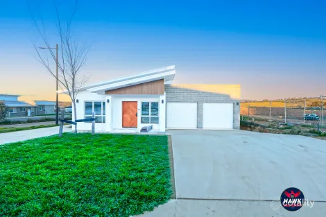 1 Roselawn Ave, Googong, NSW 2620