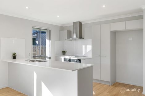 Property photo of 63 Mackellar Way Walloon QLD 4306