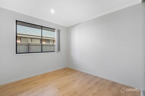 Property photo of 63 Mackellar Way Walloon QLD 4306