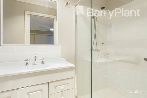 Property photo of 140 Third Avenue Rosebud VIC 3939