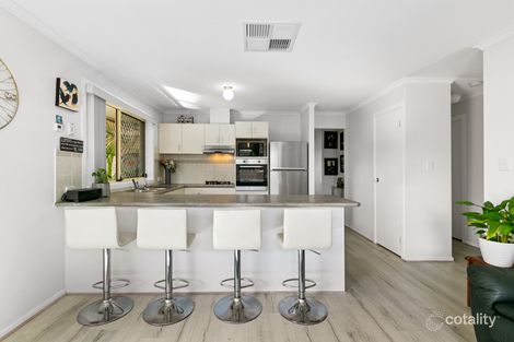 Property photo of 2 Redwood Close Noarlunga Downs SA 5168