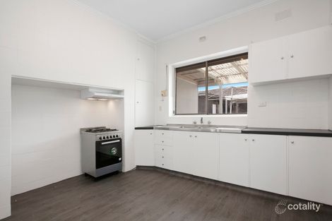 Property photo of 12 Banbury Road Reservoir VIC 3073