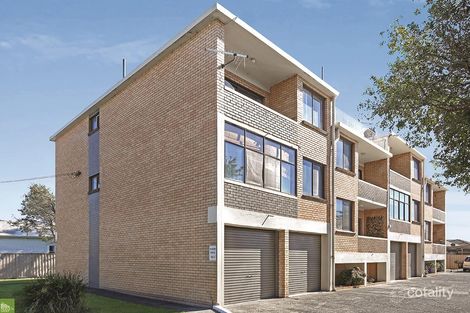 Property photo of 2/6-8 Elliotts Road Fairy Meadow NSW 2519
