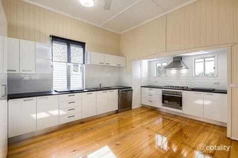 7 Bonython St, Windsor, QLD 4030