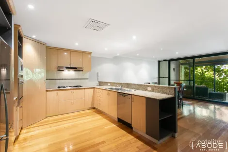 9/7 Centro Ave, Subiaco, WA 6008