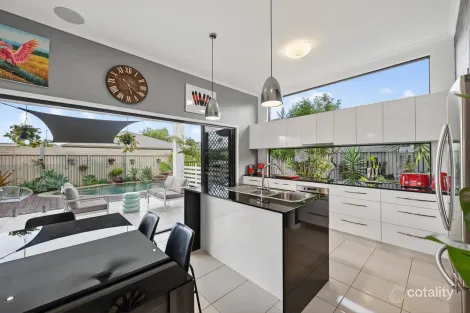 32 Marblewood Cct, Mount Low, QLD 4818