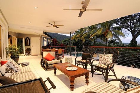 Property photo of 123 Hillview Crescent Whitfield QLD 4870