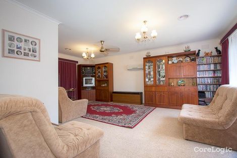 Property photo of 27 Ervine Close Sunbury VIC 3429