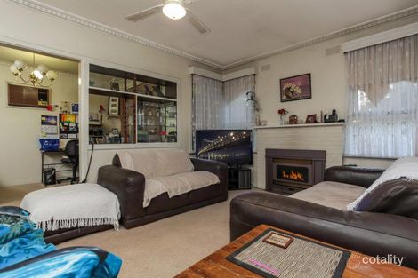 Property photo of 11 Kumala Road Bayswater VIC 3153