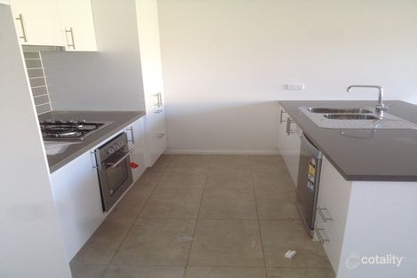 Property photo of 3/14-15 Hazelmere Avenue Cranbourne West VIC 3977
