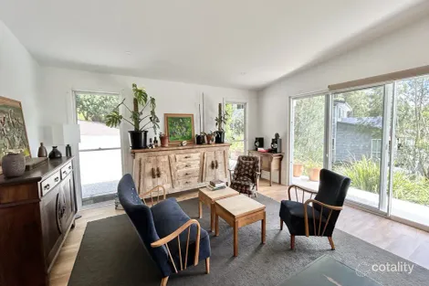 16 Yugari Cres, Daleys Point, NSW 2257