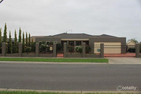 24 Greenfield Dr, Traralgon, VIC 3844