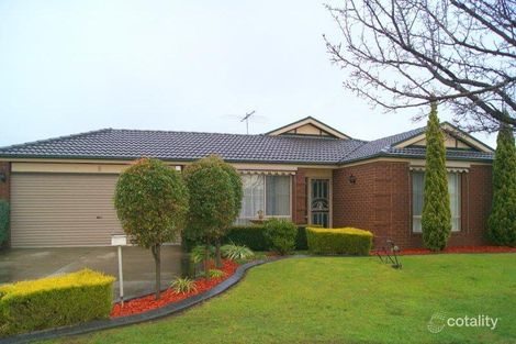 8 Langbourne Dr, Narre Warren South, VIC 3805