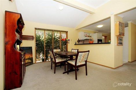 Property photo of 11 Devlin Court Mill Park VIC 3082