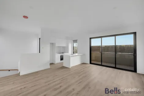 2/31 WILLATON ST, ST ALBANS, VIC 3021