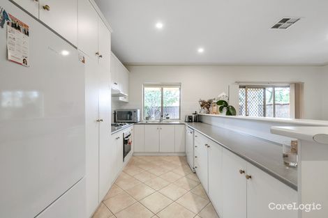 Property photo of 2 Brigalow Avenue Kensington Gardens SA 5068