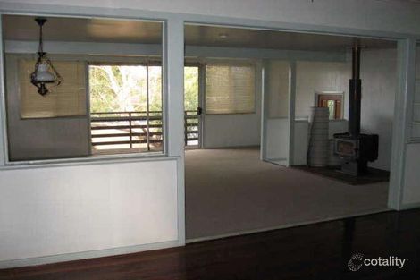 Property photo of 24 Talinga Street Mount Lofty QLD 4350