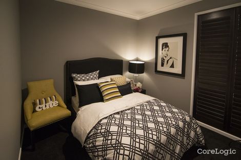 Property photo of 7 Valentine Circuit Augustine Heights QLD 4300